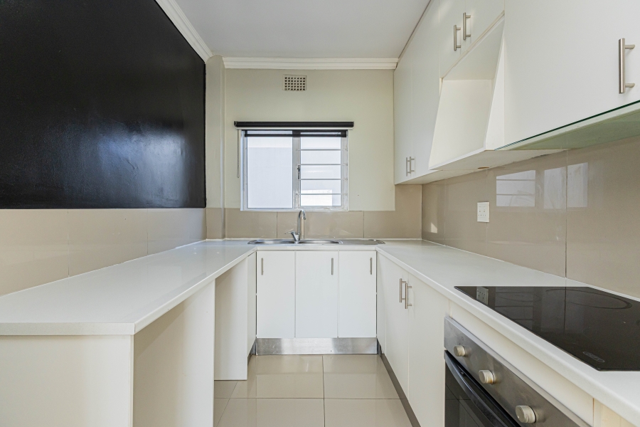 To Let 2 Bedroom Property for Rent in Camps Bay Western Cape